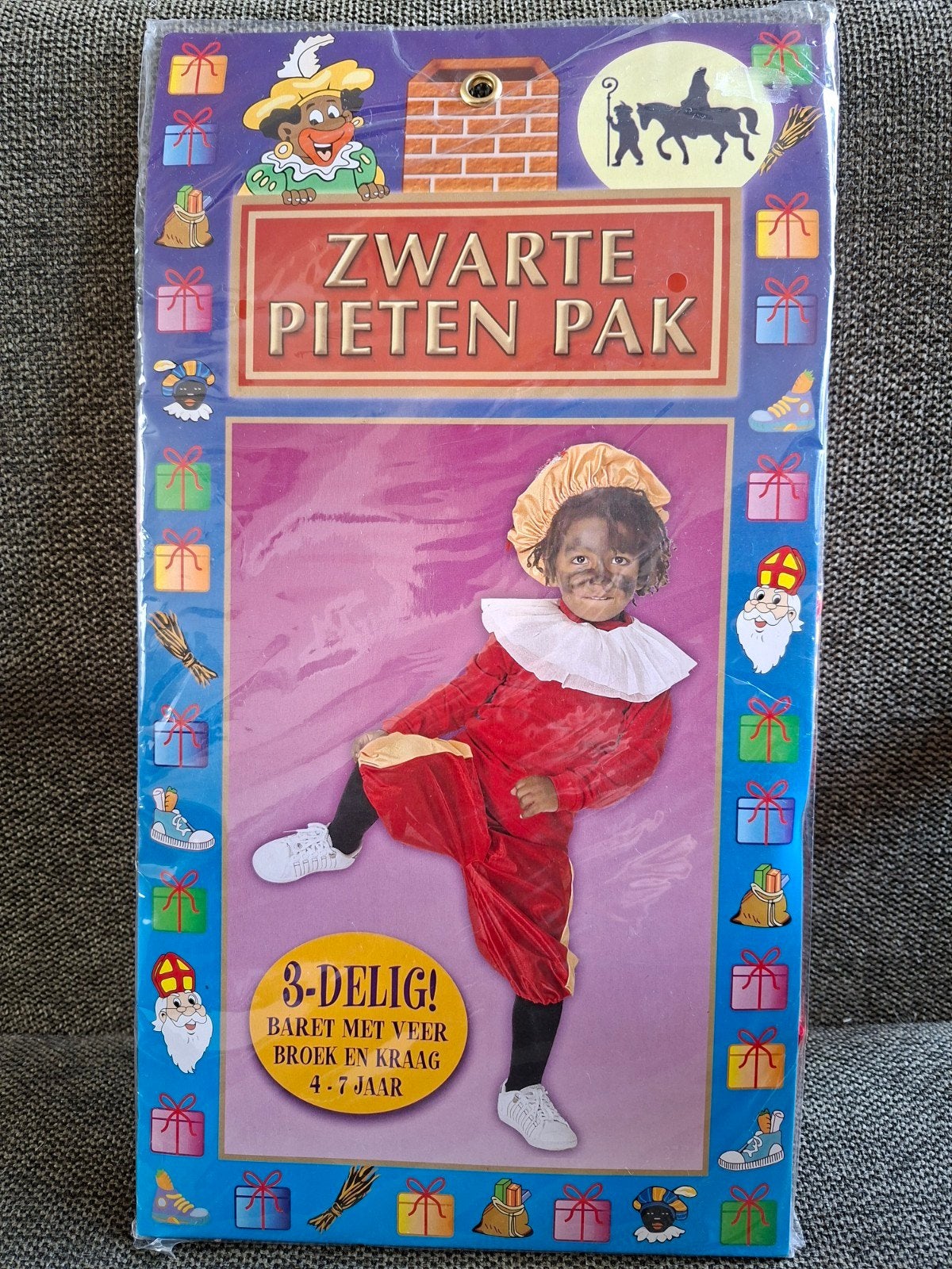 Nieuw Zwarte Pieten Pak 3-delig (4-7 jaar), Ophalen of Verzenden