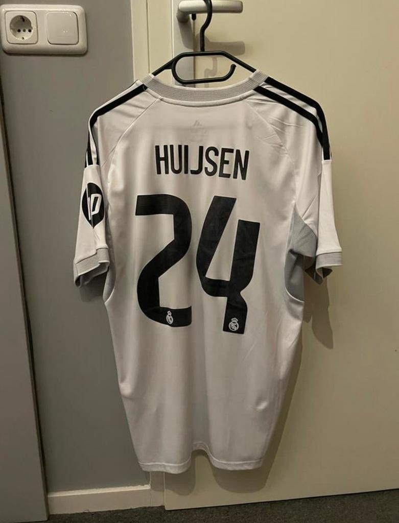 Real Madrid Huijsen Shirt - Wit Thuisshirt Maat M, Maat L, Ophalen of Verzenden, Zo goed als nieuw, Shirt