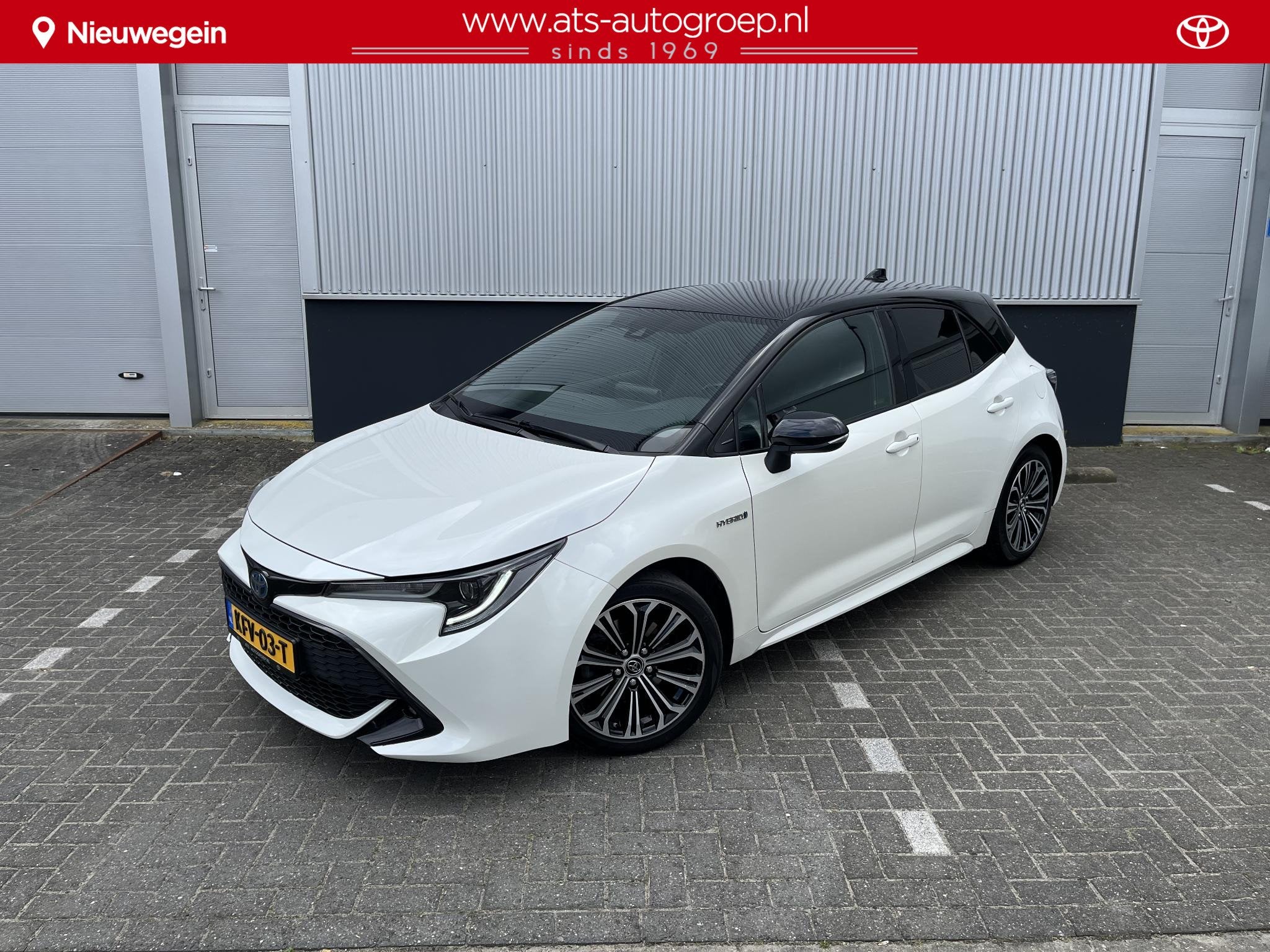 Toyota Corolla 2.0 Hybrid Executive | Bi-Tone, Auto's, 450 kg, Gebruikt, 4 cilinders, Corolla