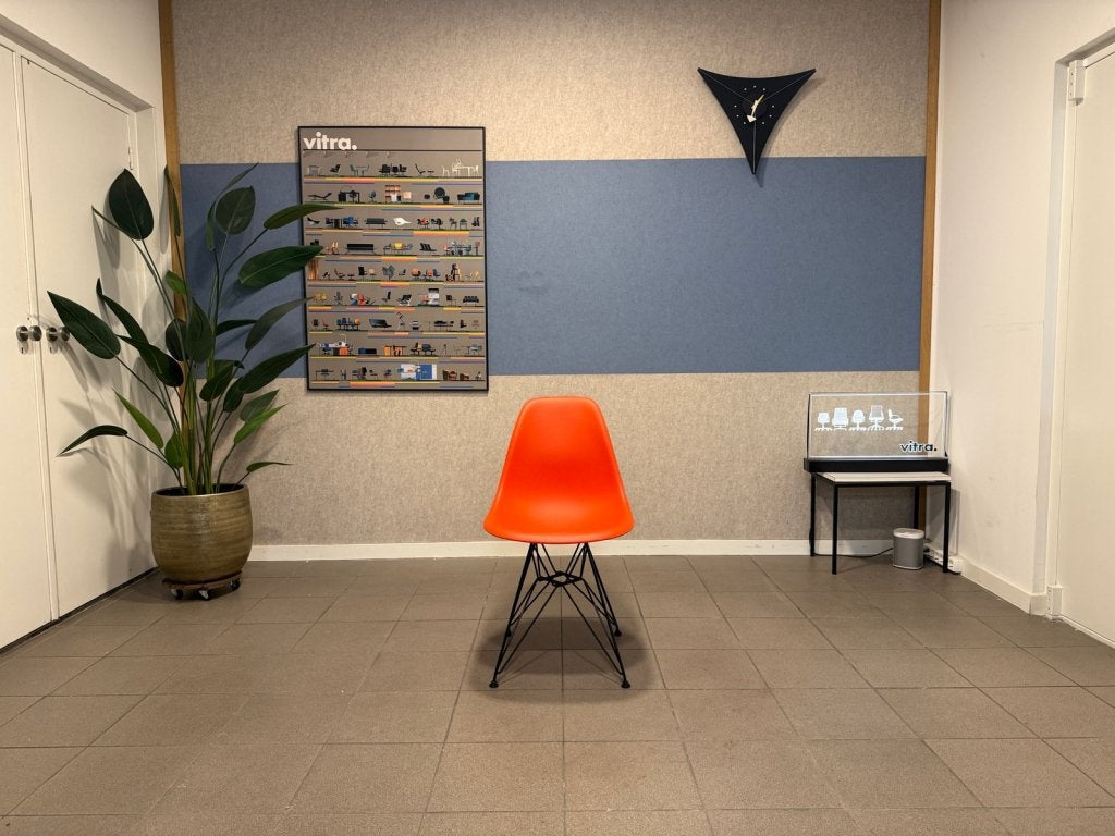 Vitra | Eames | DSR | Poppy Red | 1x, Niet ingevuld, Vitra Artifort Cassina Fritz Hansen Eames Gispen Pastoe Hay, Niet ingevuld