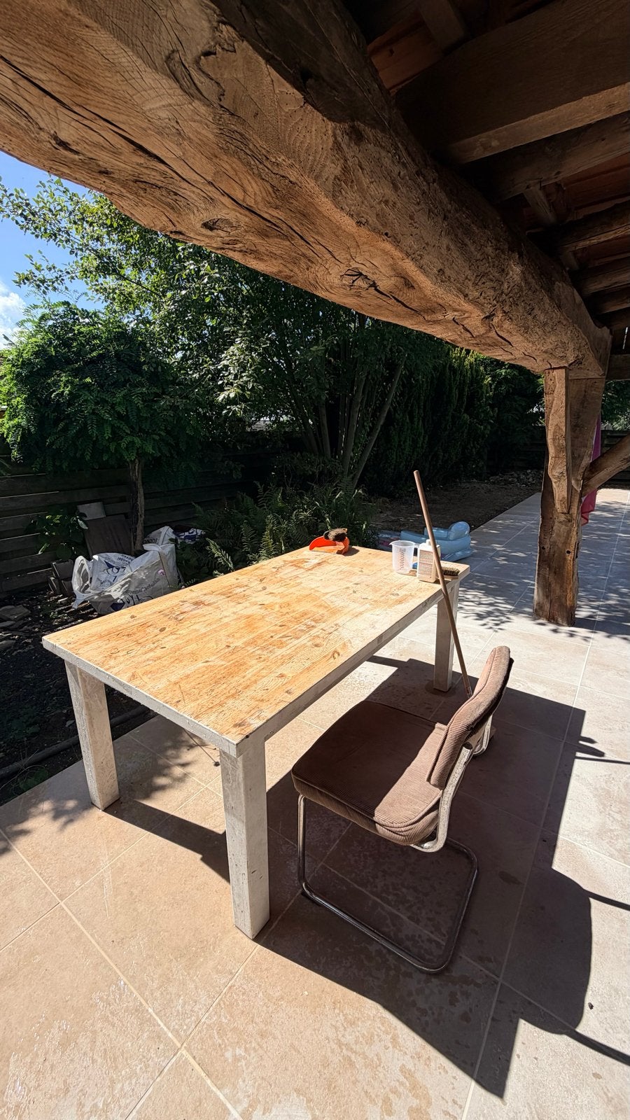 Robuuste houten tuintafel of klustafel - ideaal voor buiten, Gebruikt, 150 tot 200 cm, Vier personen, Rechthoekig
