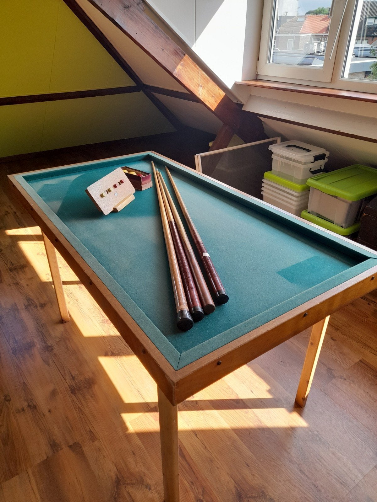 Vintage Biljarttafel met Keuen en Ballen, Sport en Fitness, Biljarten en Poolen, Ophalen, Gebruikt, Biljarttafel