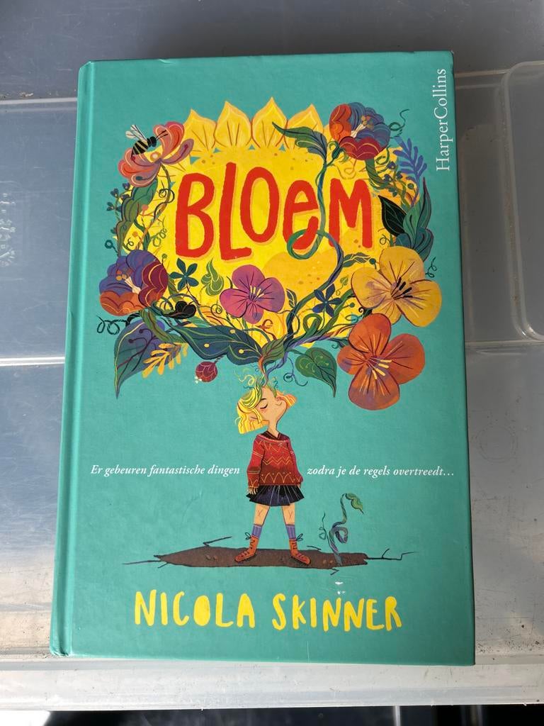 Bloem - Nicola Skinner (HarperCollins), Boeken, Kinderboeken | Jeugd | 10 tot 12 jaar, Ophalen of Verzenden, Zo goed als nieuw