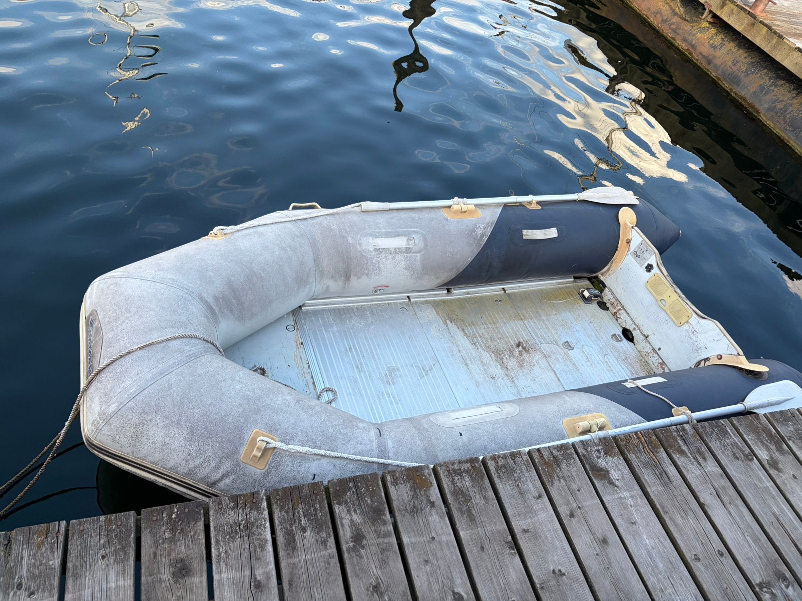 Rubberbootje, Watersport en Boten, Ophalen of Verzenden, Zo goed als nieuw, Motorboot