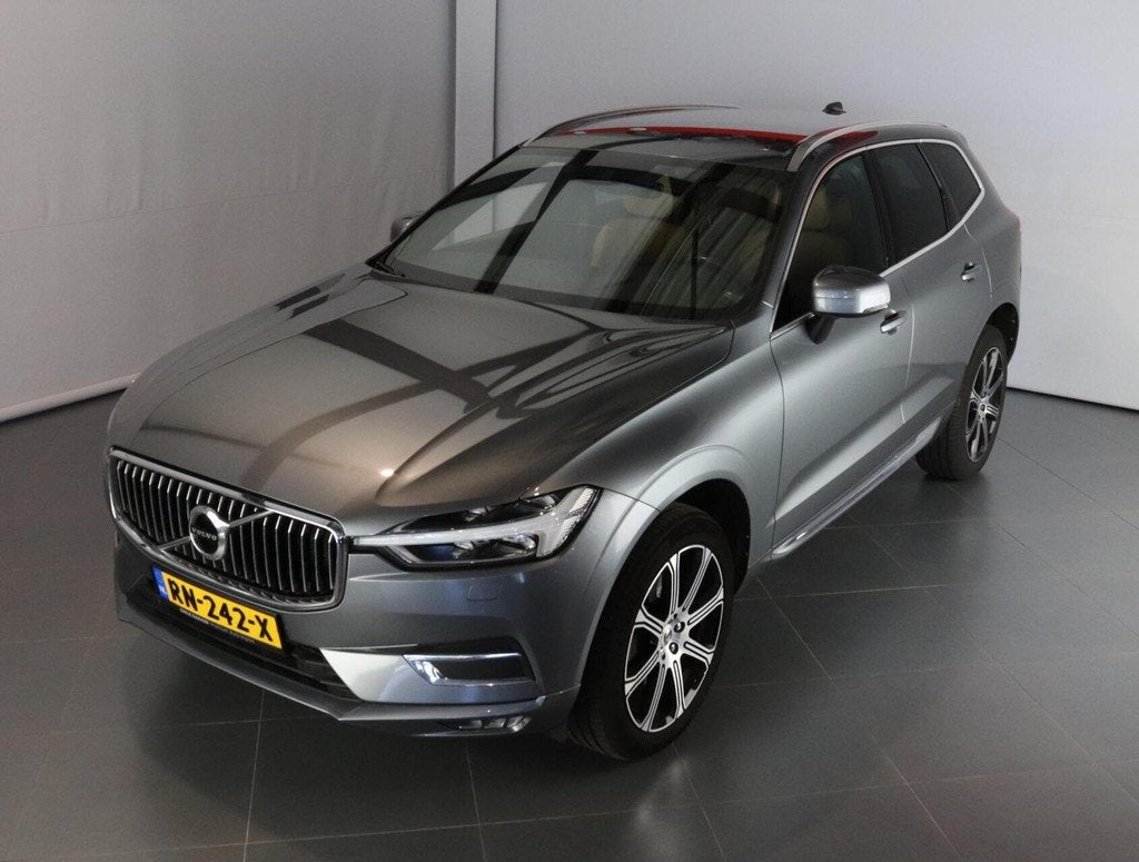 Volvo XC60 2.0 T5 AWD Inscription, Auto's, Automaat, Gebruikt, Euro 6, 1969 cc