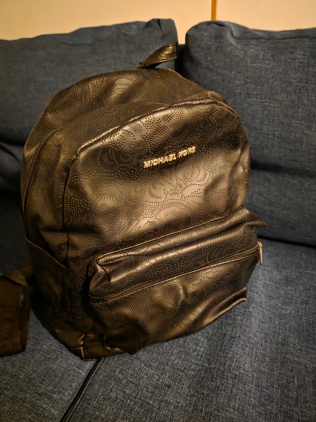 Stijlvolle Michael Kors rugzak - Zwart met patroon, Overige merken, 25 tot 40 cm, Ophalen of Verzenden, Zo goed als nieuw