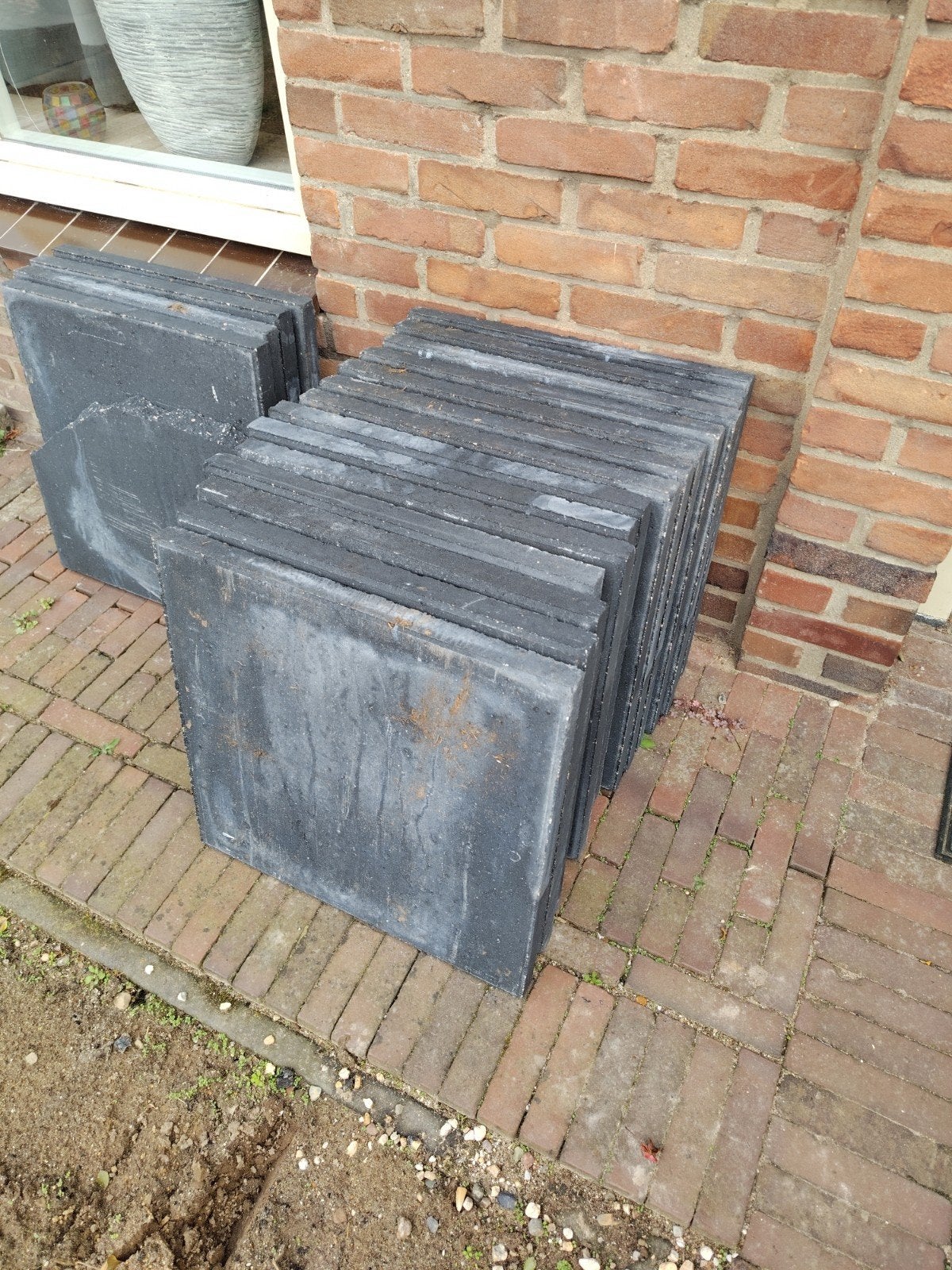 betontegels 50x50cm antraciet 30 hele, 2 halve, Ophalen, Steen of Klei, Zwart, 15 m² of meer