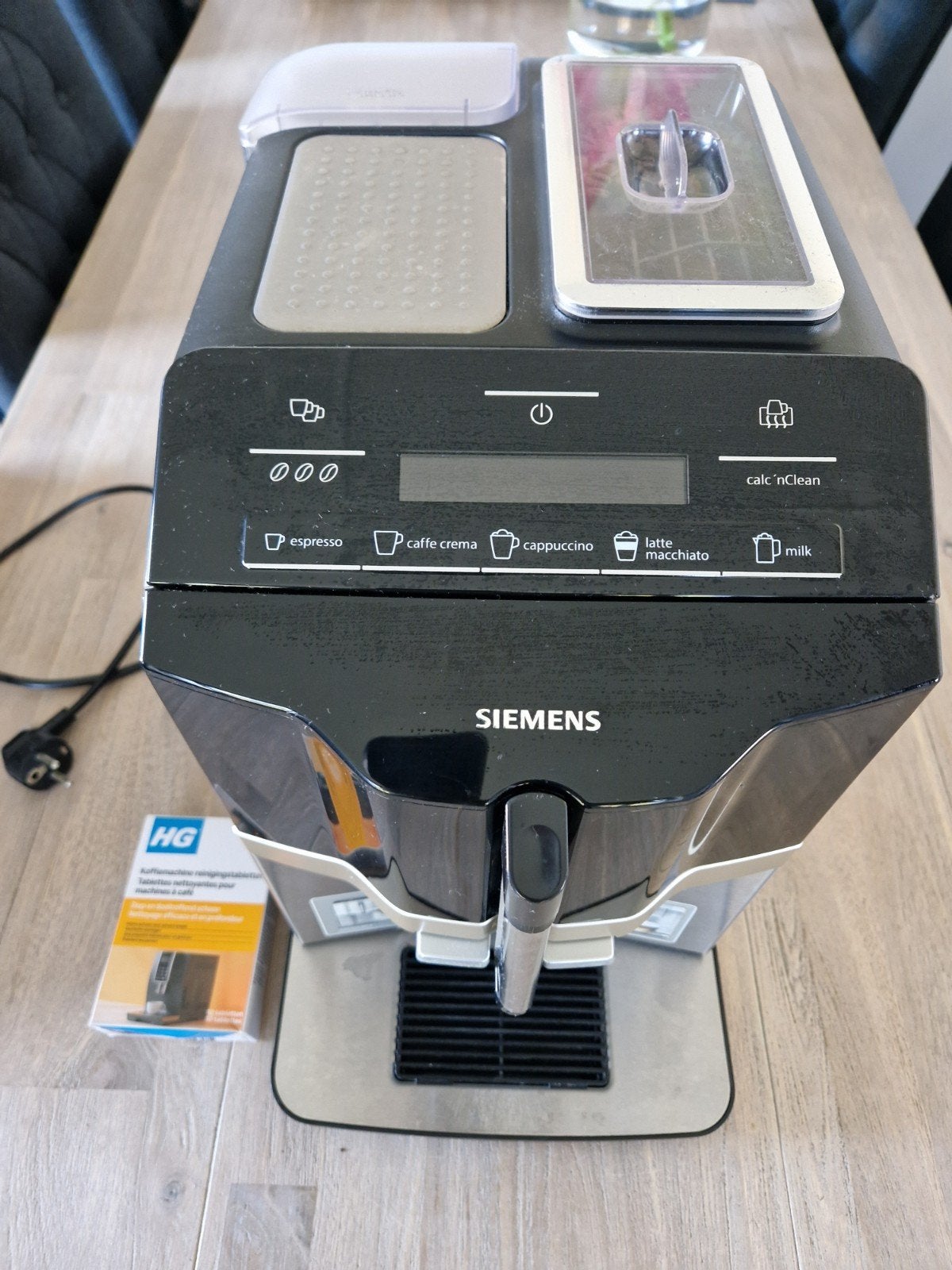 Siemens EQ.3 Volautomatische Koffiemachine - Zilver/Zwart, Ophalen, Gebruikt, 10 kopjes of meer, Koffiemachine