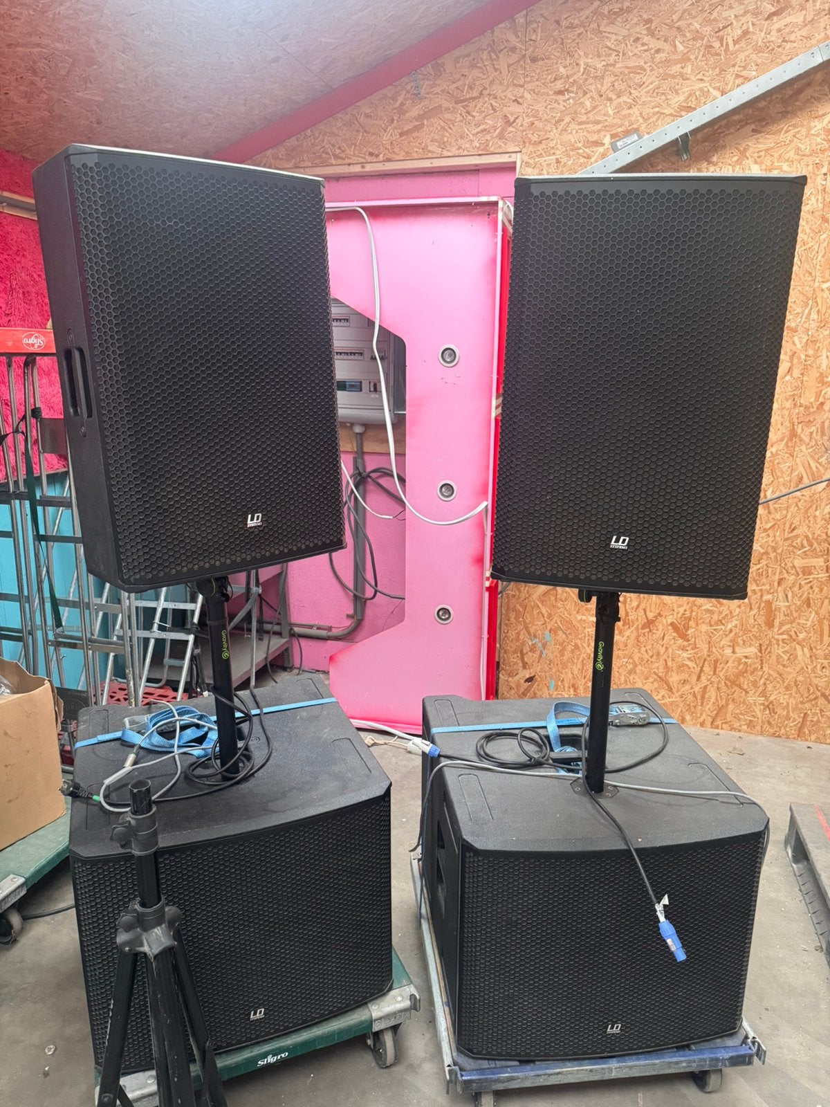 LD systems Stinger actieve top en sub set, Ophalen, Zo goed als nieuw, Minder dan 500 watt, Monitor(versterker)