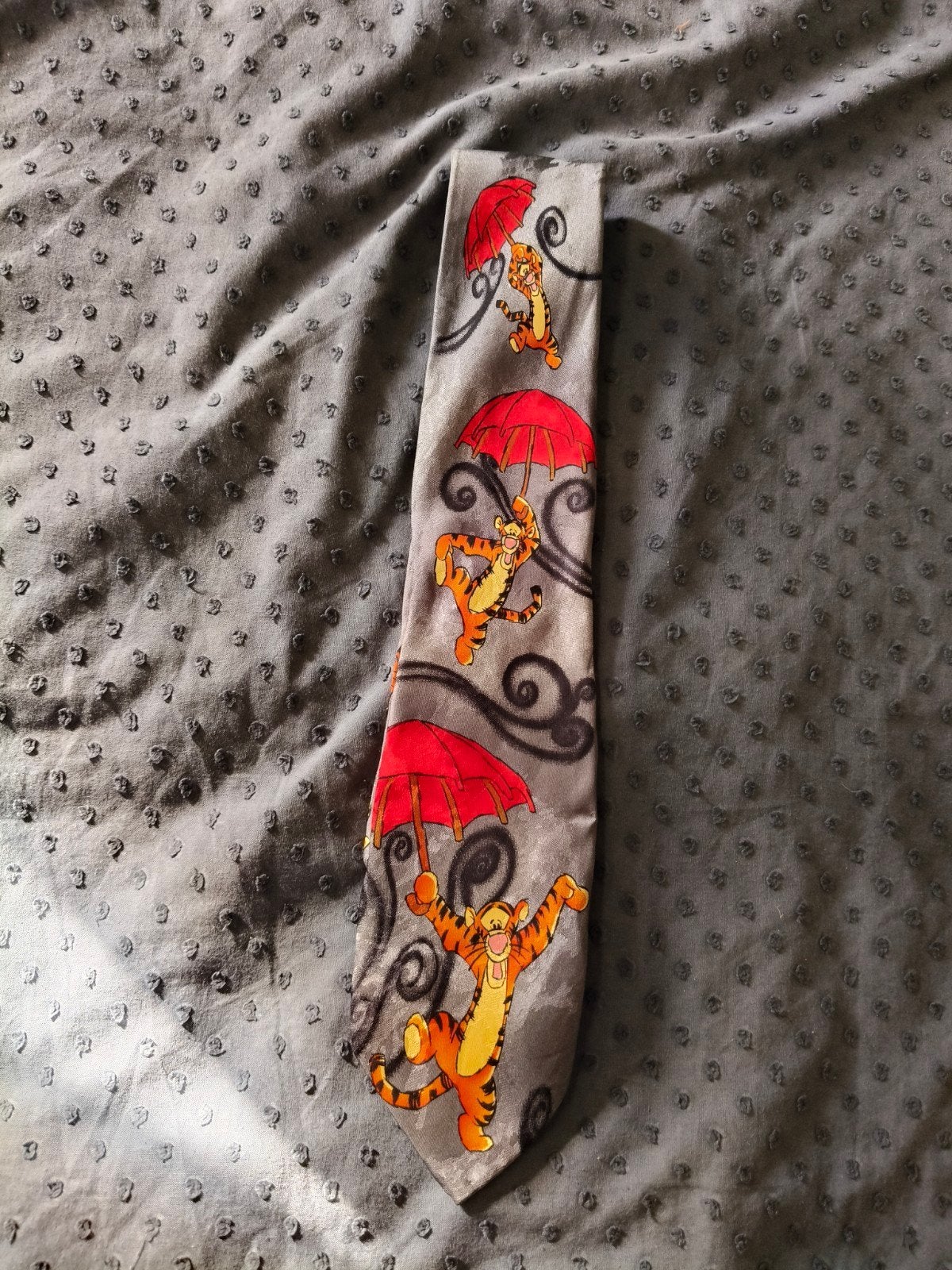 Disney Winnie de Poeh Tie Rack stropdas met Teigetje, Tie Rack, Ophalen of Verzenden, Zo goed als nieuw, Met patroon