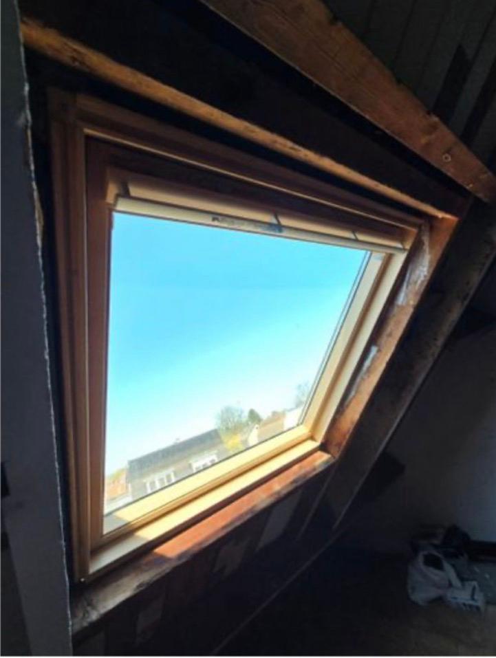 Velux GGL S06 Dakraam - Houten Tuimelvenster, Doe-het-zelf en Verbouw, Glas en Ramen, Ophalen, Gebruikt, 80 tot 120 cm, 120 tot 160 cm