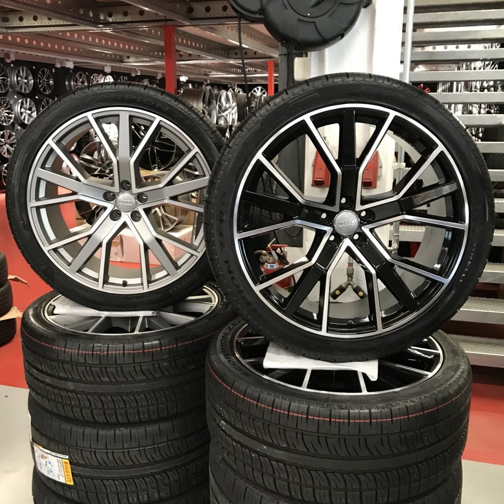 Nieuwe set 21'' Audi Etron Sportback velgen Evt met banden, Ophalen of Verzenden, Niet ingevuld, Niet ingevuld, Niet ingevuld