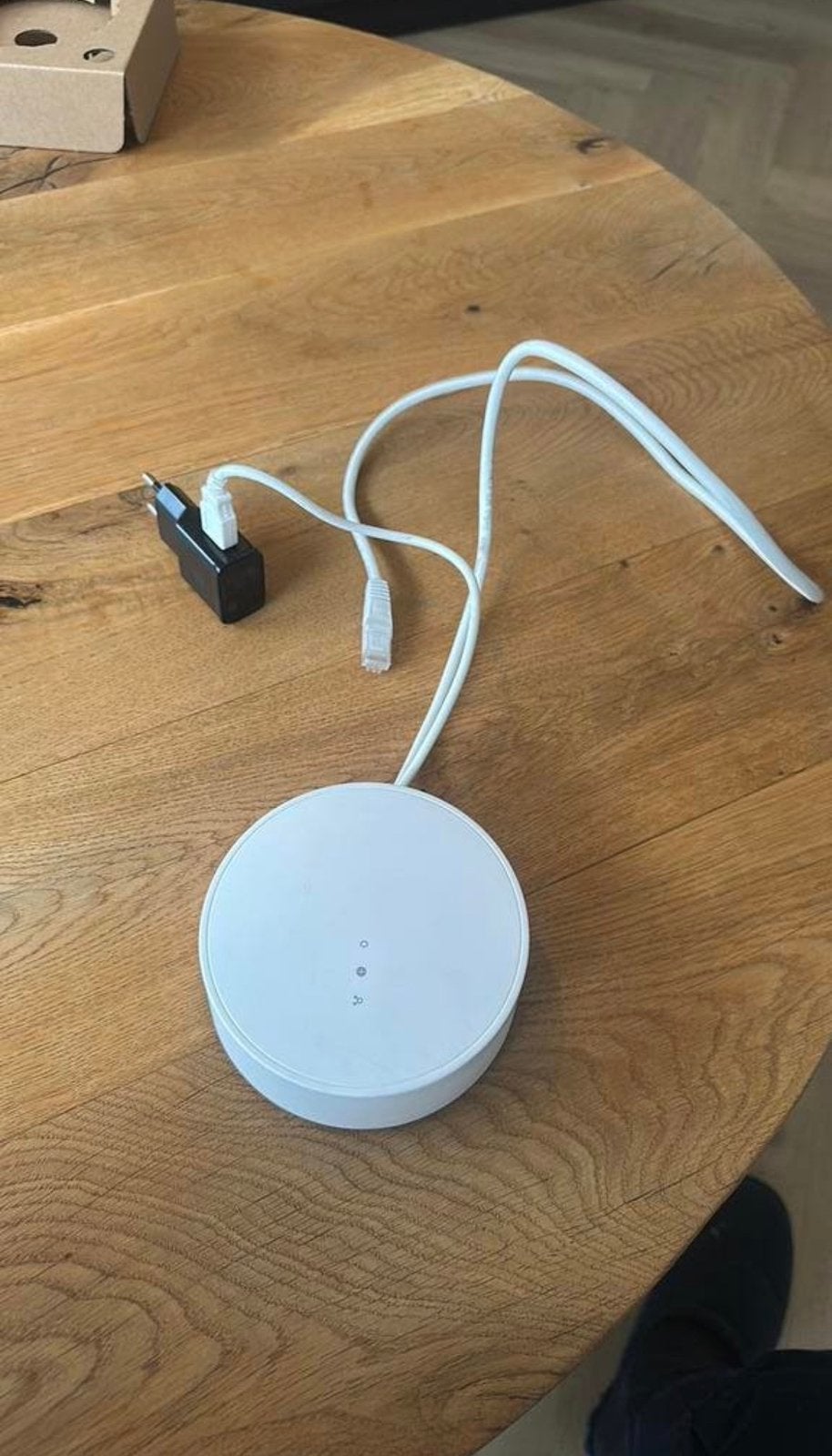 Ikea tradfi hub, Ophalen of Verzenden, Zo goed als nieuw