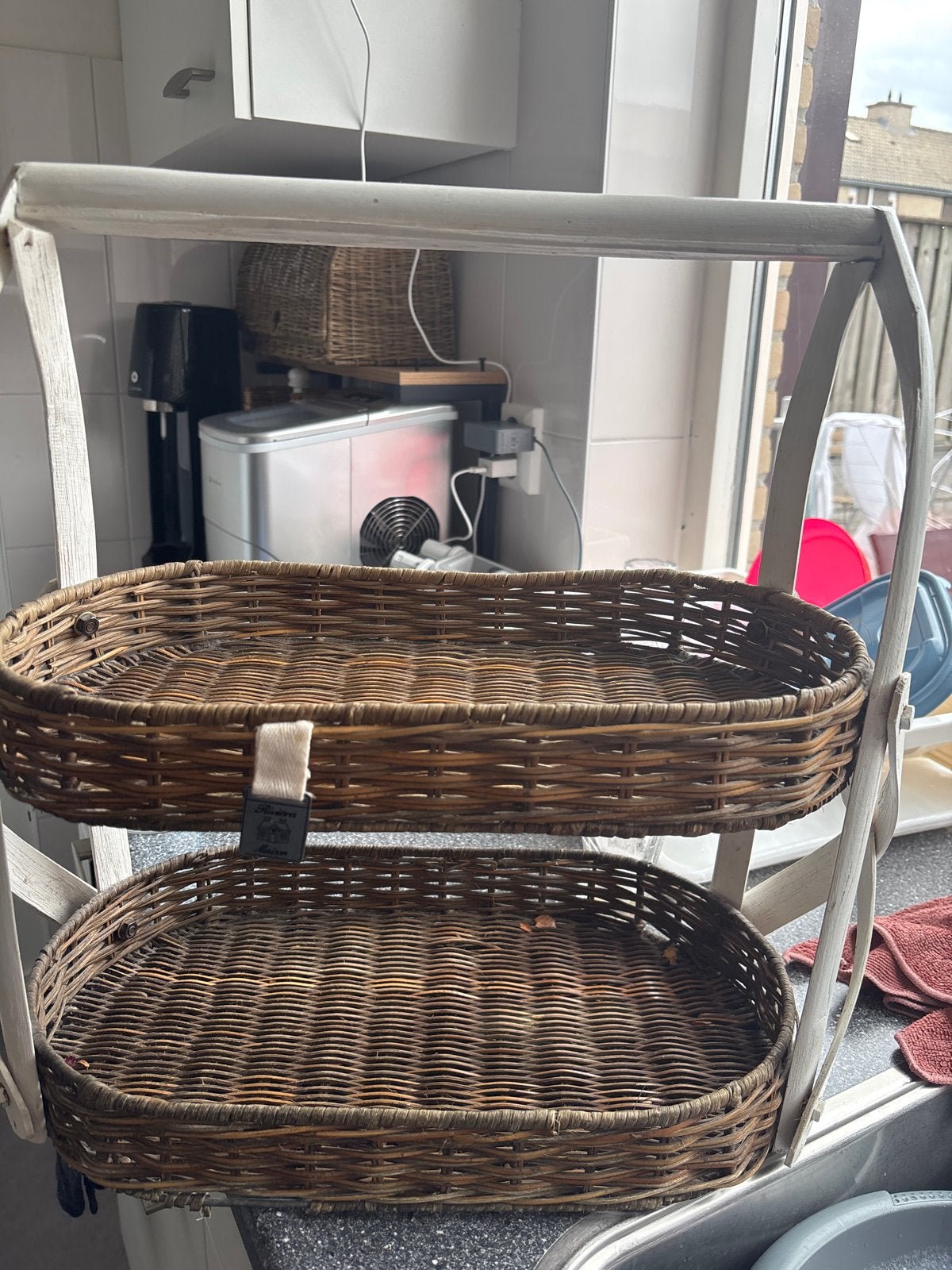 Riviera Maison set: Etagere en broodmand, Huis en Inrichting, Ophalen, Gebruikt, Landelijk, Natuurlijk materiaal