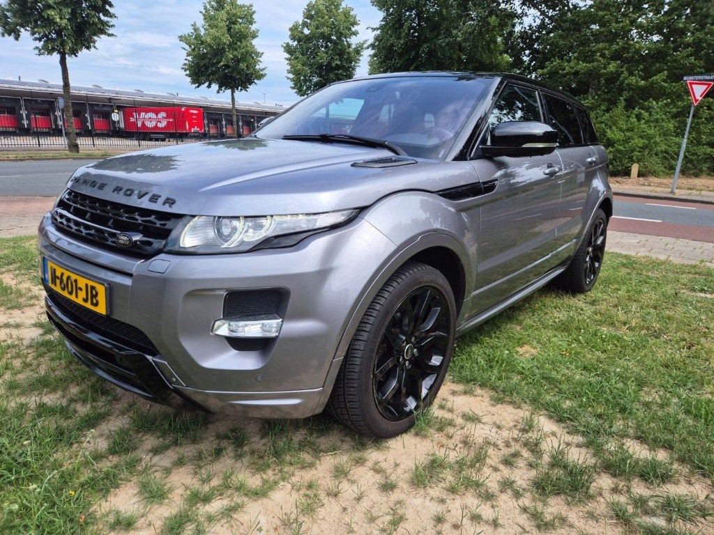 Land Rover Range Rover Evoque SI4 4WD AUT 2013 VOL OPTIE.S, Auto's, Automaat, 1800 kg, Zwart, 4 cilinders
