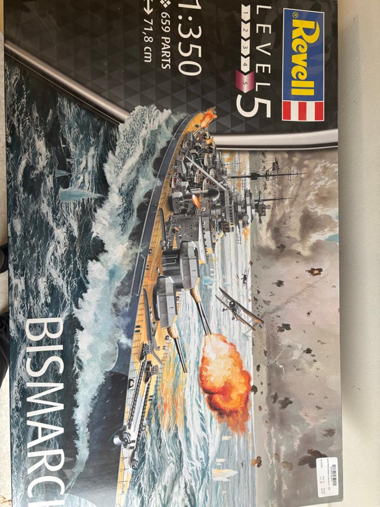 Revell Bismarck Modelbouwschip 1:350 - Level 5, Hobby en Vrije tijd, Modelbouw | Boten en Schepen, Ophalen of Verzenden, Gebruikt
