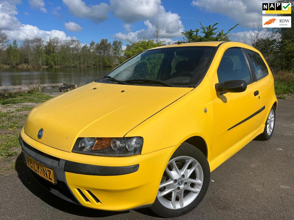 Fiat Punto 1.2-16V Sporting | APK april 2027, Auto's, Fiat, Bedrijf, Te koop, Punto, ABS, Airbags, Centrale vergrendeling, Elektrische ramen
