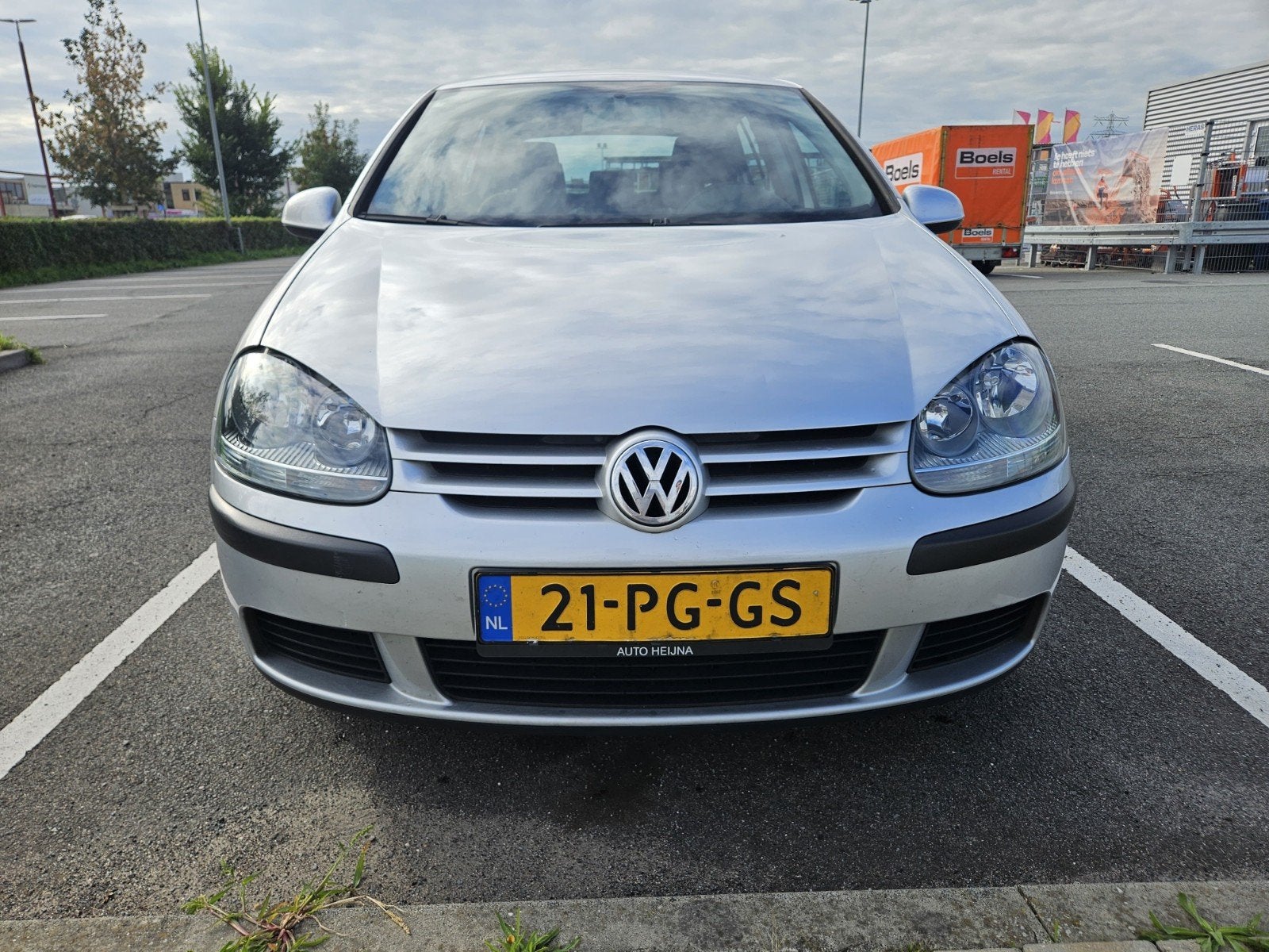Volkswagen Golf 1.4 FSI 66KW 2004 Grijs, Auto's, Voorwielaandrijving, 4 cilinders, 620 kg, Handgeschakeld