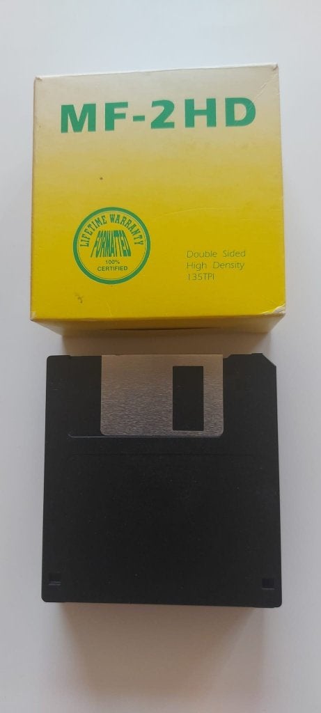 Floppy disks MF-2HD, Computers en Software, Ophalen of Verzenden