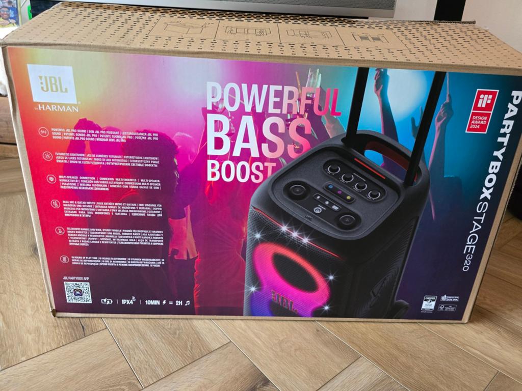 JBL PartyBox Stage 320 NIEUW! - Krachtige Bluetooth Speaker, Audio, Tv en Foto, Luidsprekers, JBL, Overige typen, Ophalen of Verzenden