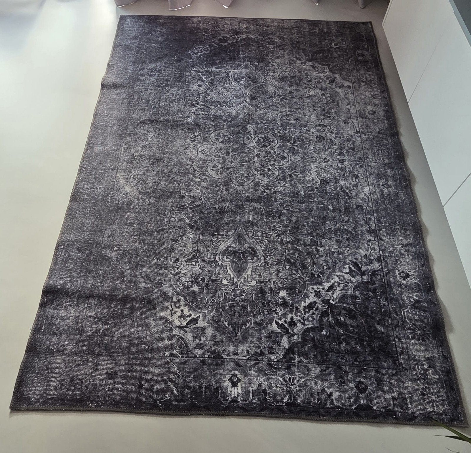 Vloerkleed donkerblauw Karwei Marivan 160x230cm, Ophalen, Rechthoekig, 200 cm of meer, 150 tot 200 cm