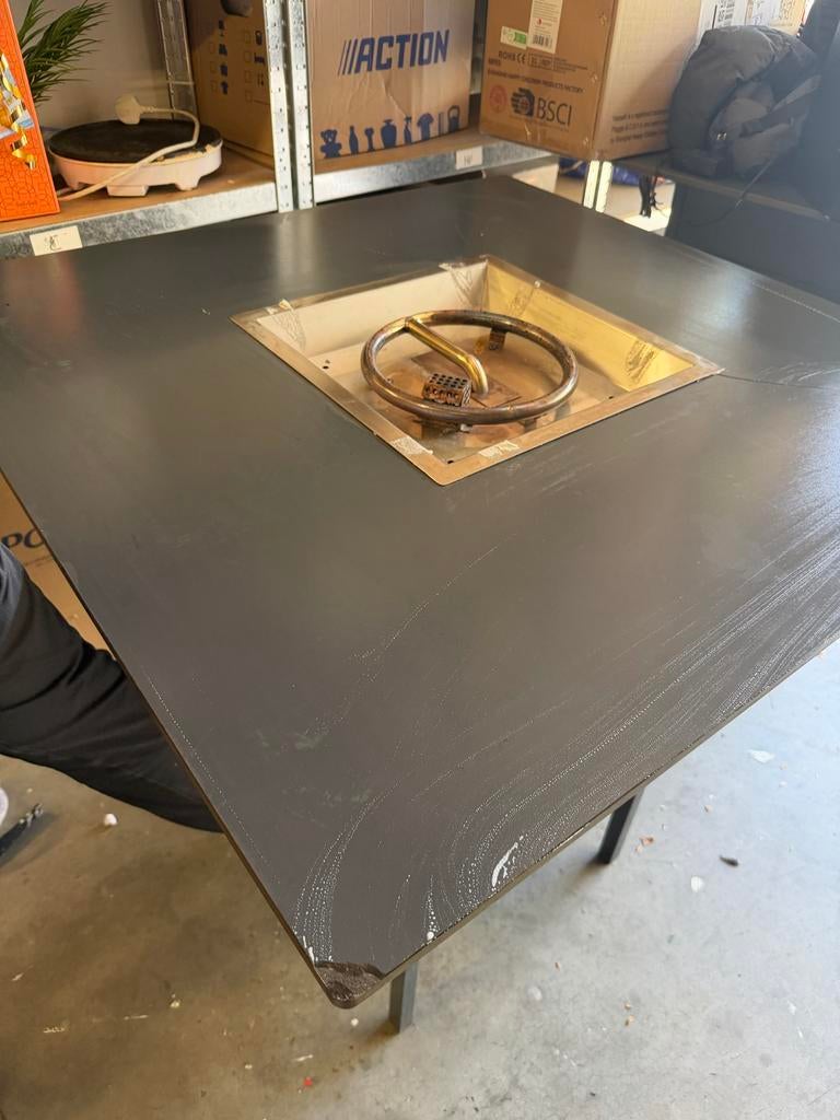 Vuurtafel - Gezellige warmte buitenruimte 2x €150,- per stuk, Ophalen of Verzenden, Gebruikt