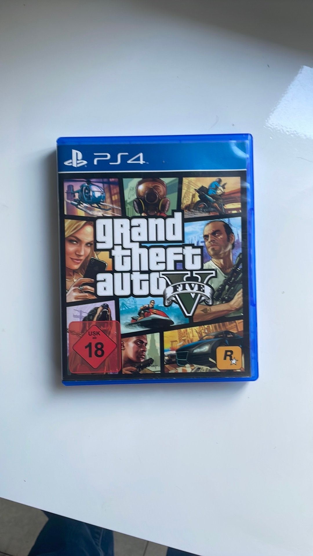 Grand Theft Auto V (GTA 5) voor PS4 - Zo goed als nieuw, Avontuur en Actie, Online, Vanaf 18 jaar, Ophalen of Verzenden