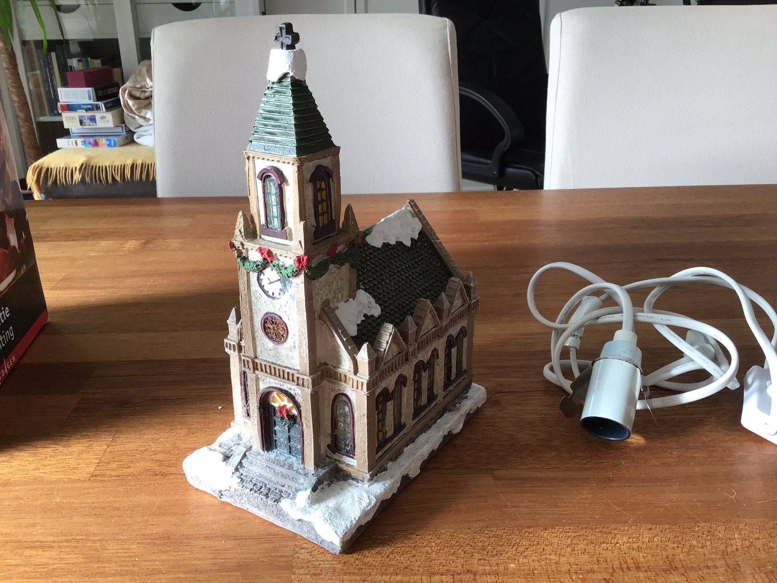 Kerst kerkje van Intratuin, Ophalen of Verzenden, Gebruikt