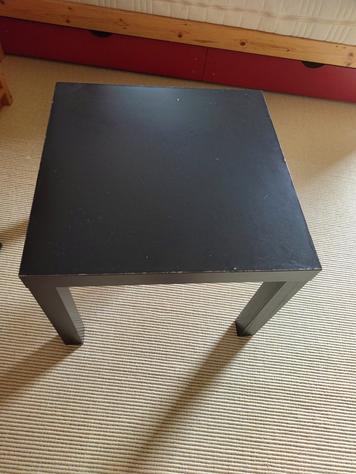 Ikea tafeltje LACK. 2x zwart, Gebruikt, Vierkant, 55 tot 75 cm, Hout