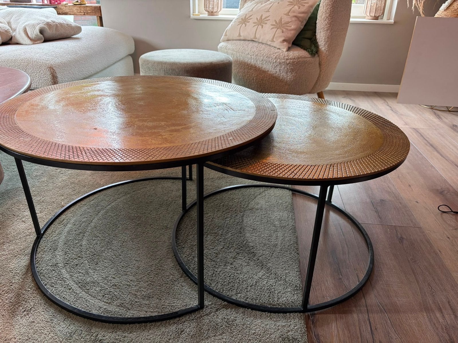 Set van 2 ronde salontafels - Goud met zwart, Ophalen, Rond, 50 tot 100 cm, Zo goed als nieuw