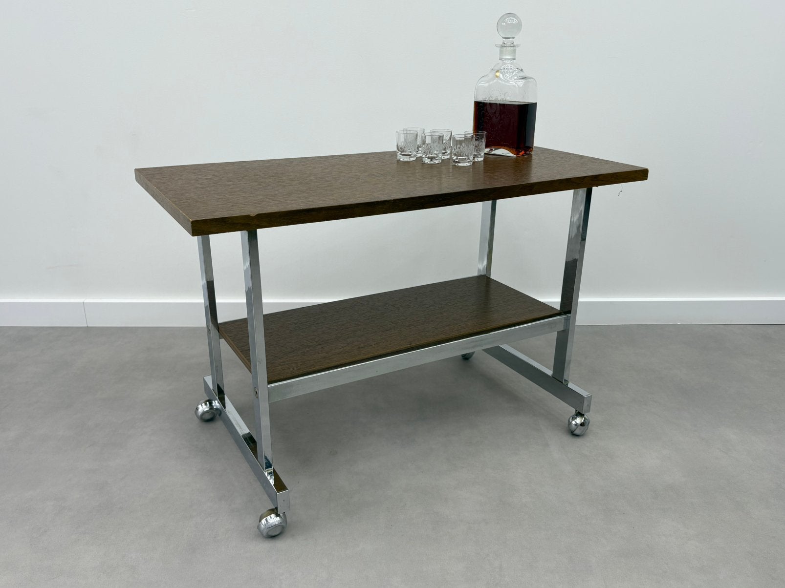 Vintage trolley / tafeltje jaren 60/70, Huis en Inrichting, Ophalen, Minder dan 55 cm, Zo goed als nieuw, 60 cm of meer