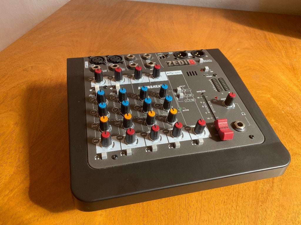 Allen & Heath ZEDi-8 Mixer, Ophalen of Verzenden, Gebruikt, Minder dan 5 kanalen