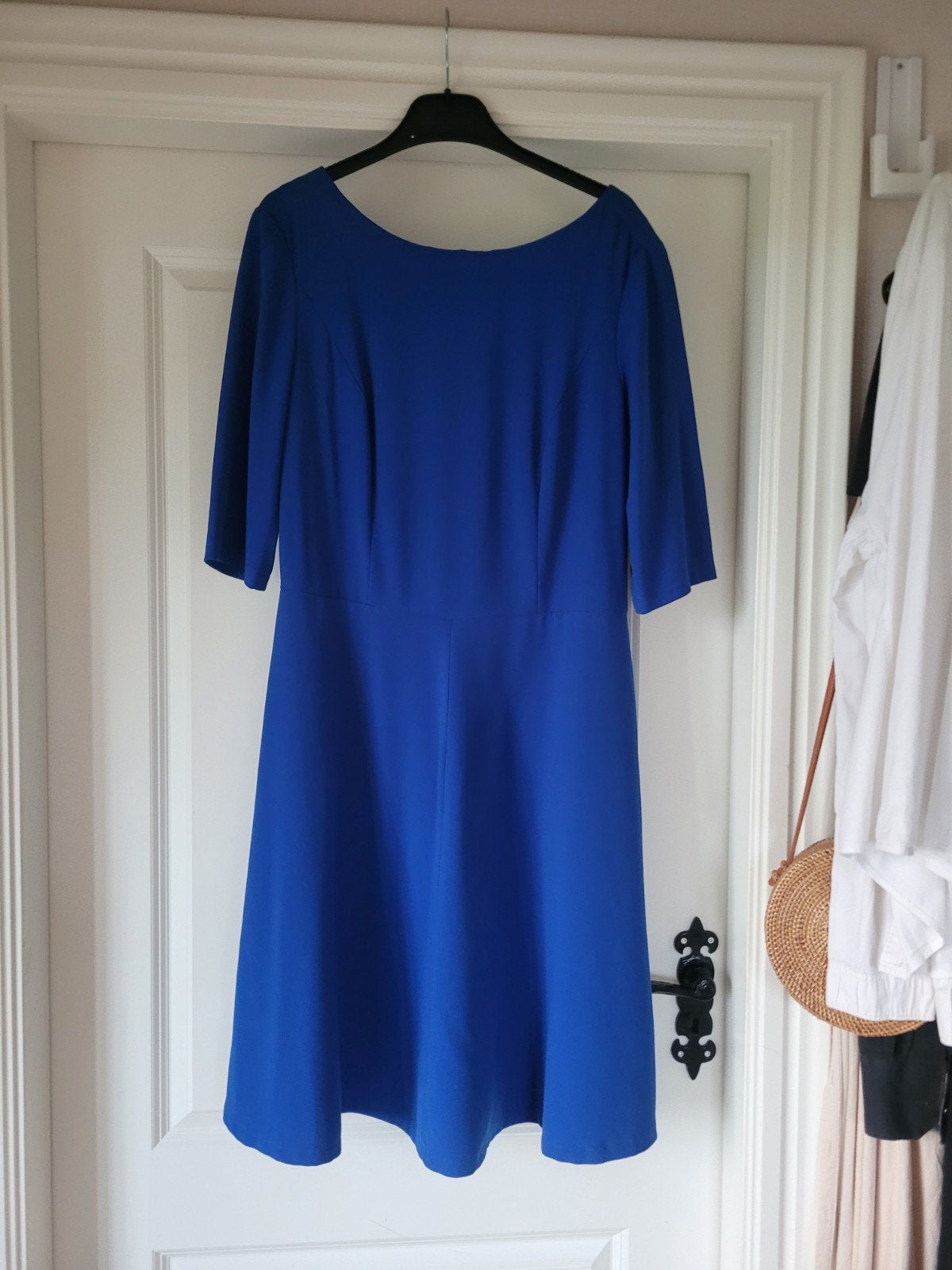 prachtige jurk ladress la dress koningsblauw mt m 38 40, Maat 38/40 (M), Zo goed als nieuw, LaDress, Boven de knie