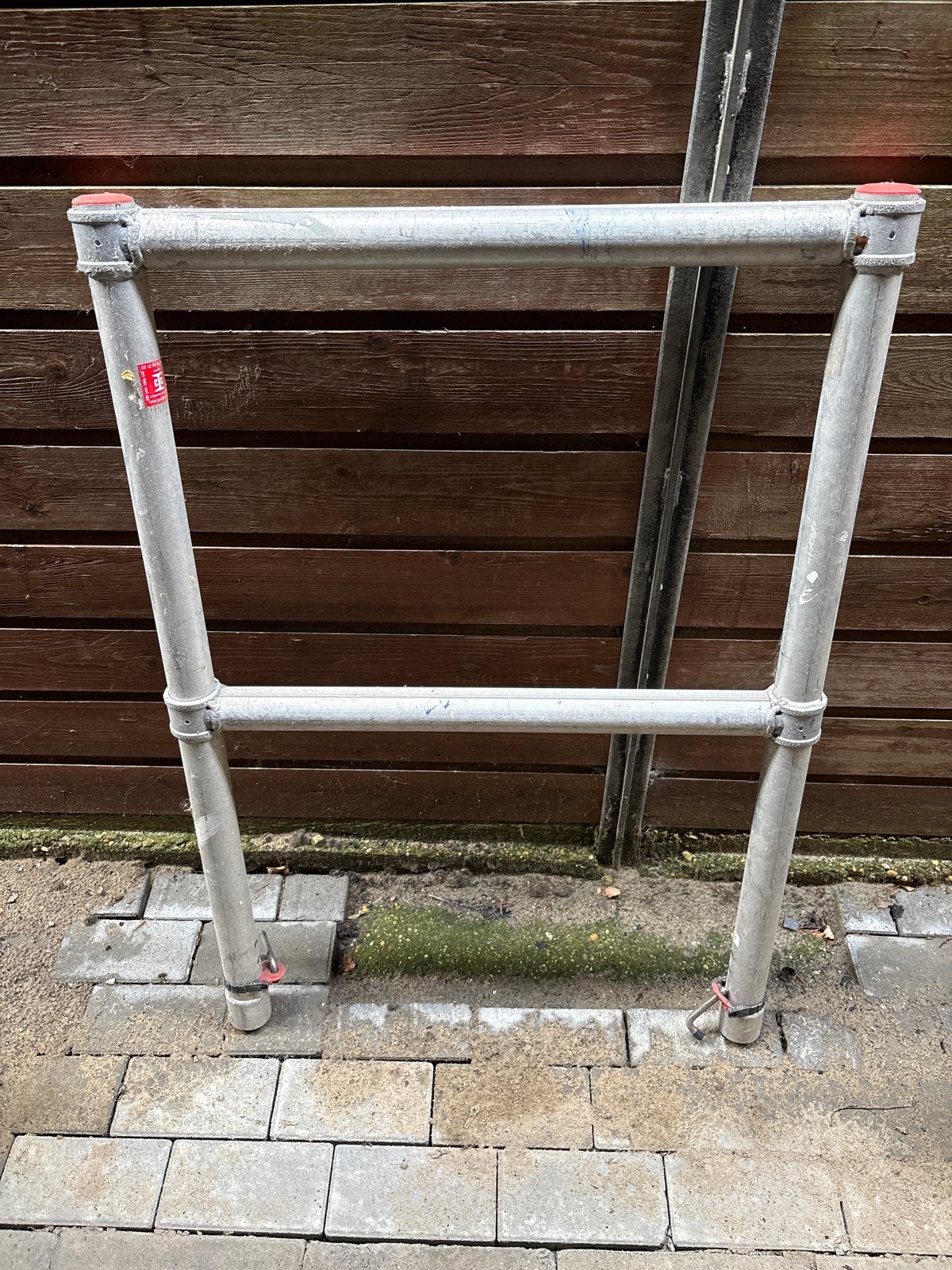 Gebruikte steigerbok - Aluminium altrex, Doe-het-zelf en Verbouw, Steigers, Gebruikt, Overige typen, Minder dan 2 meter, Ophalen