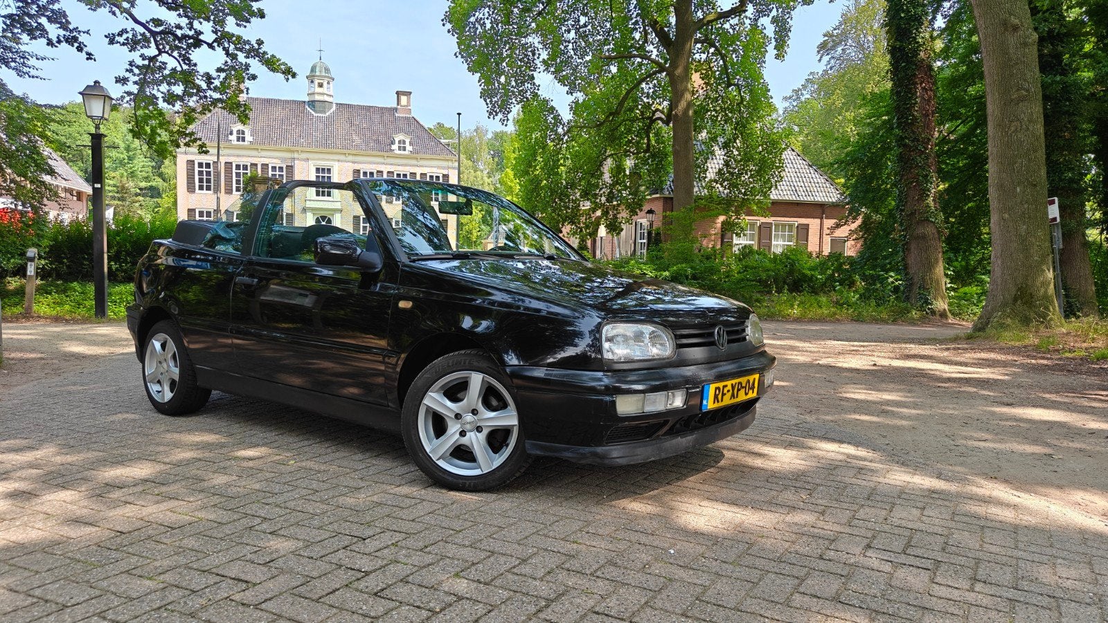 Volkswagen Golf 1.8 Cabriolet 55KW E2 1997 Zwart, Voorwielaandrijving, 74 pk, 4 cilinders, Cabriolet