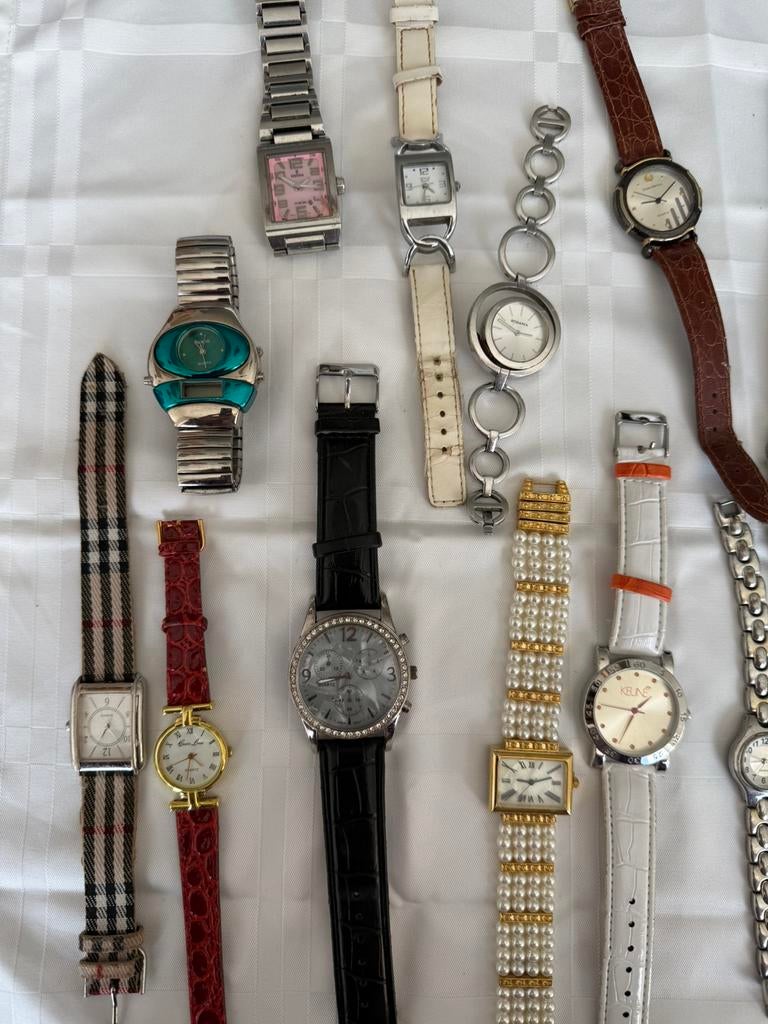 Partij 16x horloges o.a Festina, Rodania & Titan Raga, Overige merken, Overige materialen, Polshorloge, Ophalen of Verzenden