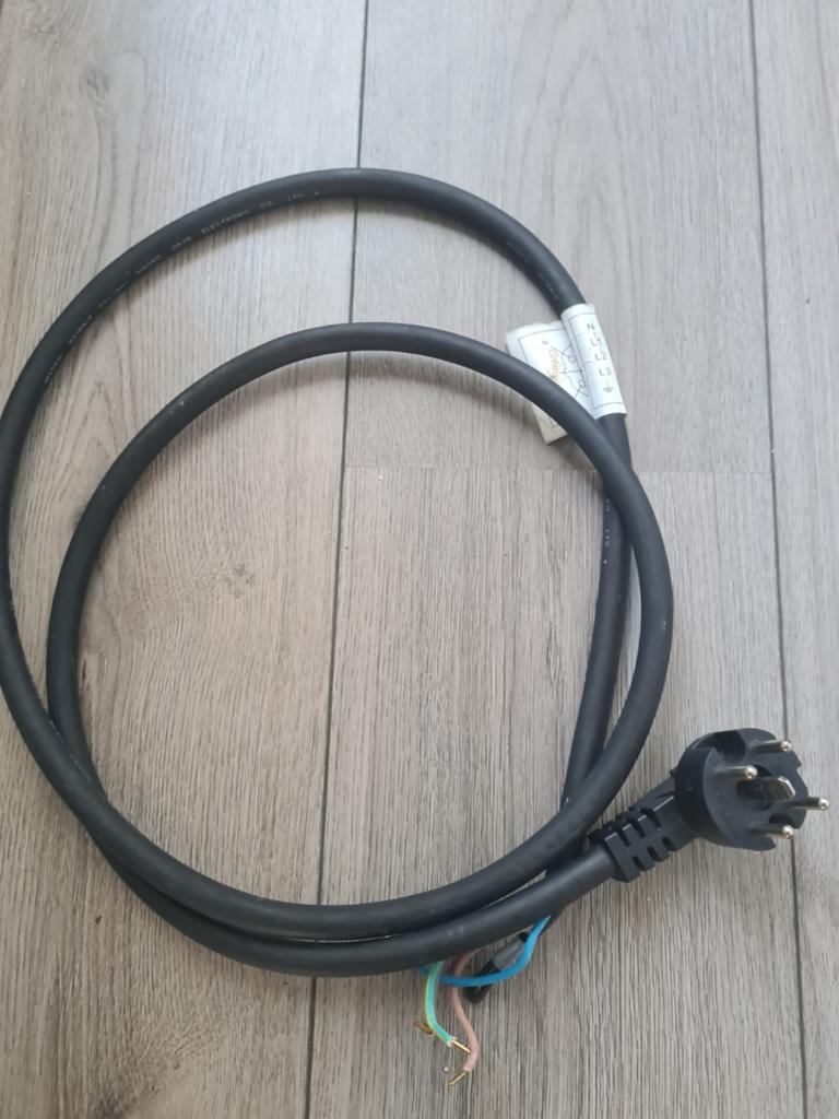Perilex / krachtstroom kabel – 3 fase, Ophalen, Gebruikt, Kabel of Snoer