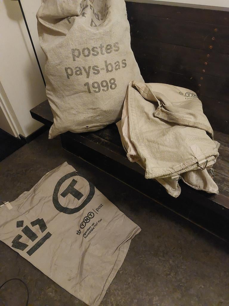 Vintage Postzakken - Postes Pays-Bas 1998 & TNT Post, Ophalen of Verzenden, Gebruikt