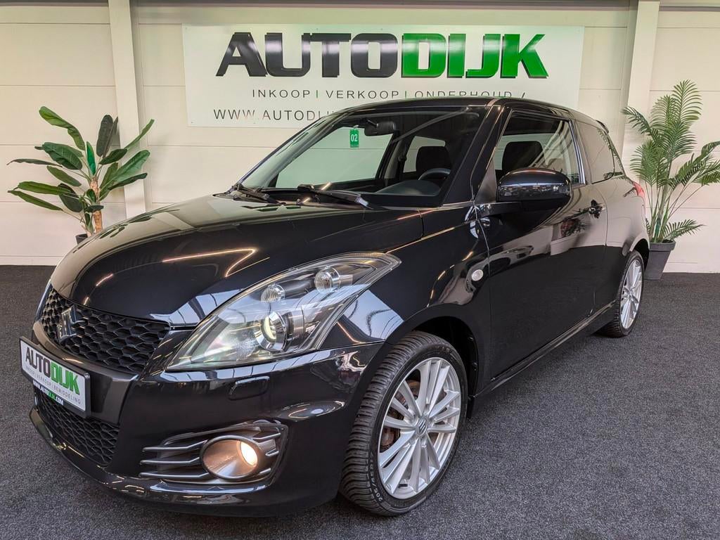 Suzuki Swift 1.6 Sport Xenon |*Carplay |6 STUKS |Nieuwstaat, Gebruikt, Zwart, 4 cilinders, Handgeschakeld