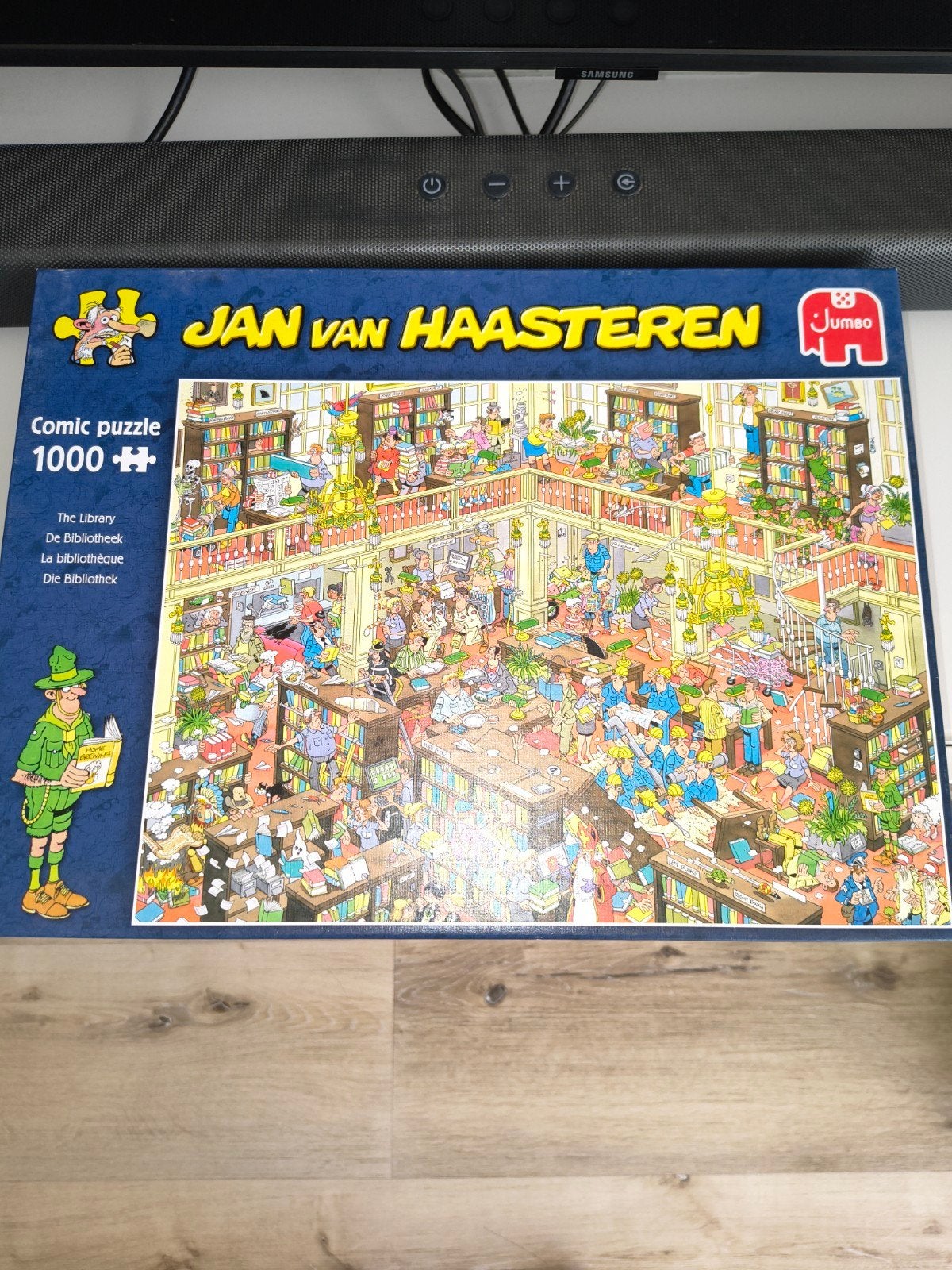 Jan van Haasteren - De Bibliotheek - Puzzel 1000 stukj, Een of twee spelers, Ophalen of Verzenden, Zo goed als nieuw, Jumbo