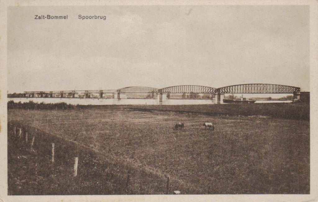 80 Zalt-Bommel Spoorbrug 1939 gelopen, Ophalen of Verzenden, 1920 tot 1940, Gelopen, Gelderland