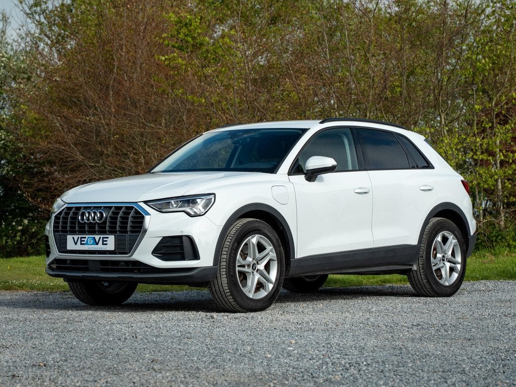 Audi Q3 45 TFSI e // proefrit mogelijk, Auto's, Stof, Gebruikt, Euro 6, Wit