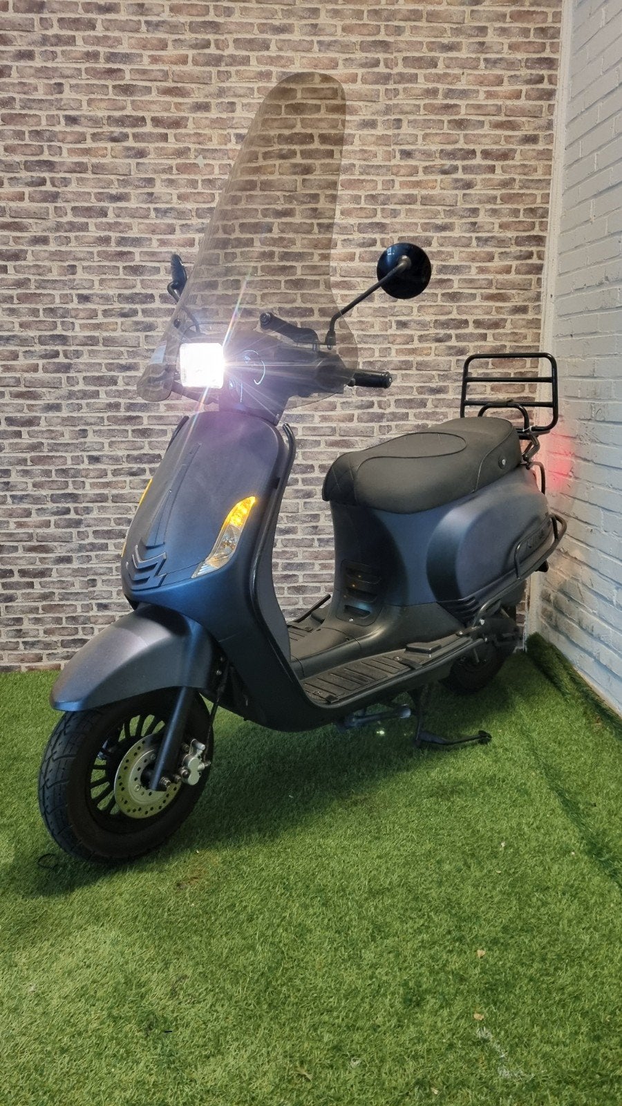 Zeer nette BTC RIVA snorscooter 2020! laag km, Overige modellen, Ophalen of Verzenden, Zo goed als nieuw, Benzine