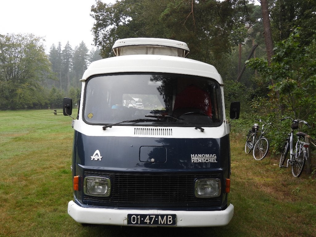 Hanomag F20 diesel oldtimer camper, Buscamper of Camperbus, Tot en met 2, Particulier, Mercedes