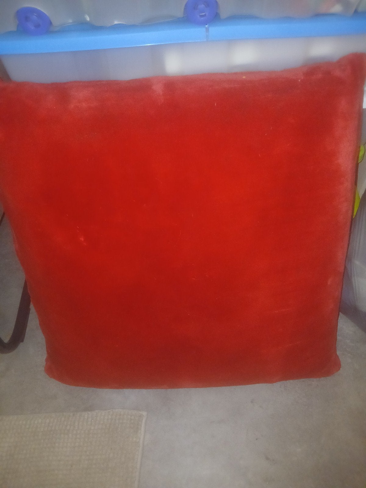 grote rode kussen, Ophalen, Zo goed als nieuw, Rood, Vierkant