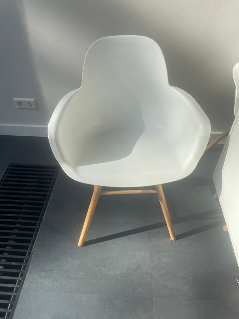 Zuiver stoelen, Huis en Inrichting, Stoelen, Ophalen, Zo goed als nieuw, Wit