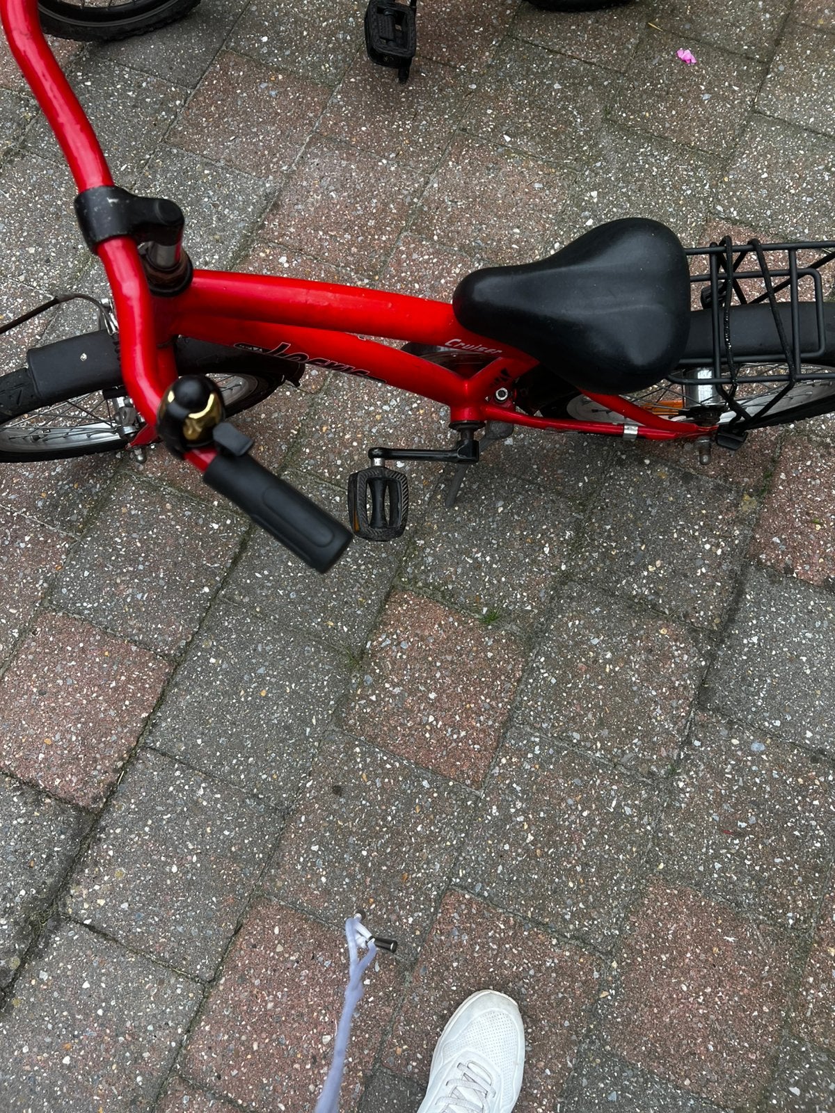 Leuk rood kinderfietjes te koop, Ophalen of Verzenden, Gebruikt, 16 tot 20 inch