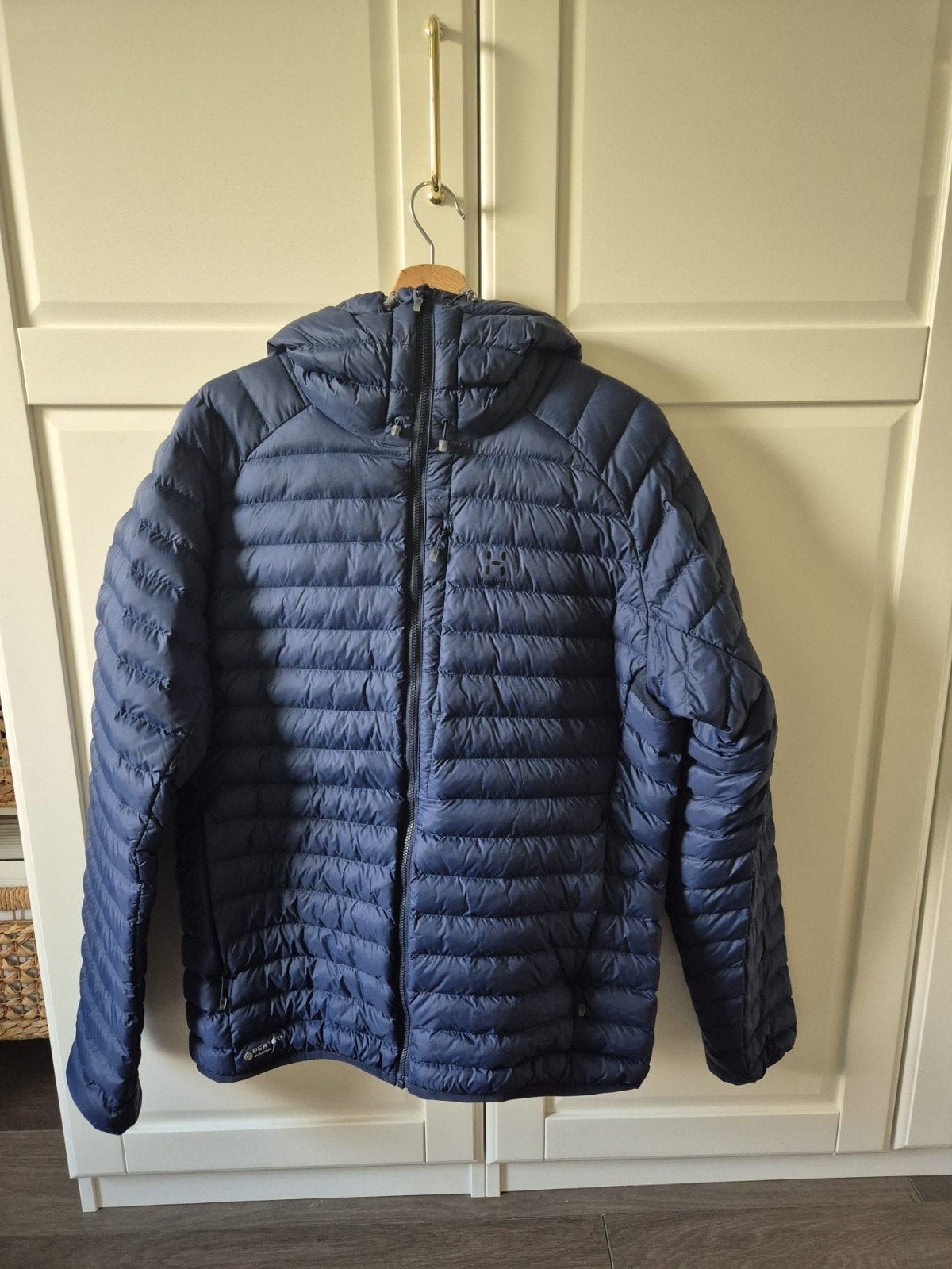 Haglöfs Essens Mimic Hood Men - Donsjas - Maat L, Maat 52/54 (L), Blauw, Ophalen of Verzenden, Zo goed als nieuw