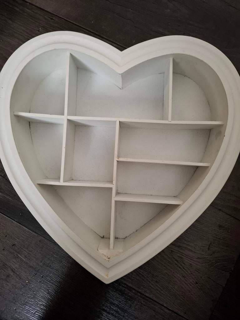 Hartvormige letterbak, Huis en Inrichting, Ophalen of Verzenden, Gebruikt, Beige, Hout