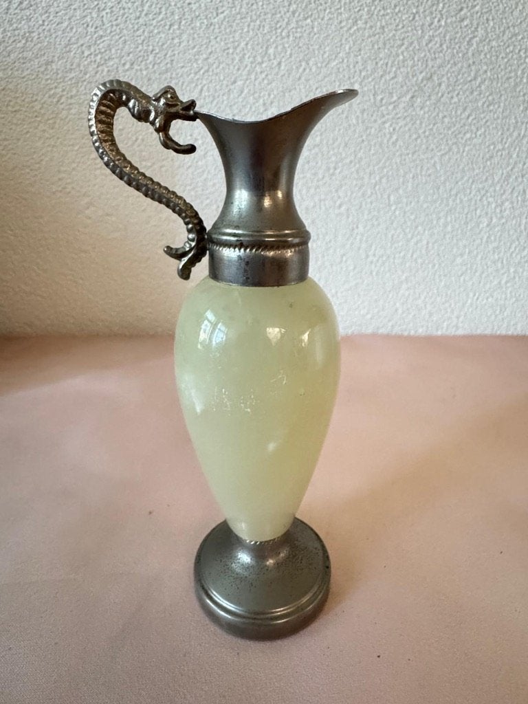 Vintage groene onyx kan met gedetailleerd drakenoor, Ophalen of Verzenden